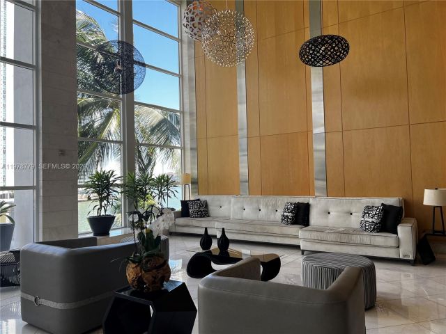 Квартира в аренду номер1001 - фото 7471764