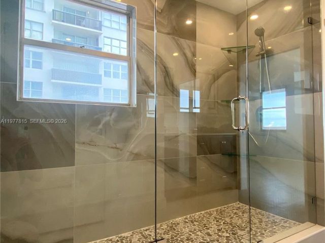 Квартира в аренду номер615-617 - фото 7531024