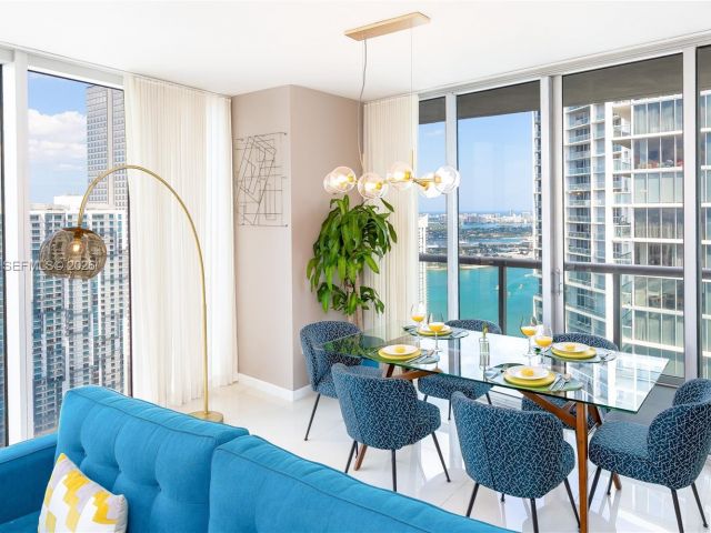 Продажа квартиры #4702 - фото 7514215