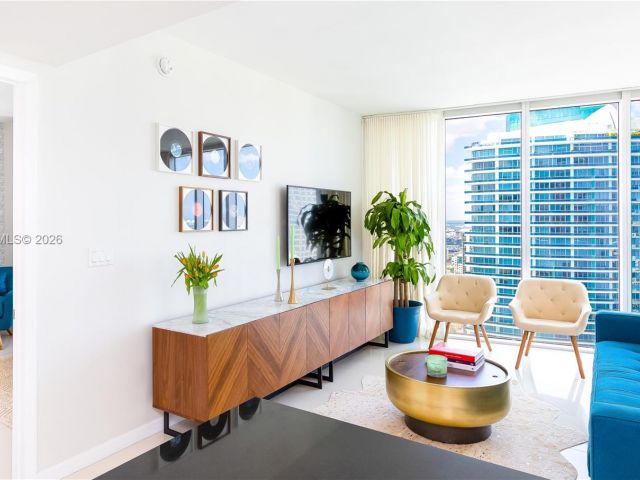 Продажа квартиры #4702 - фото 7514219