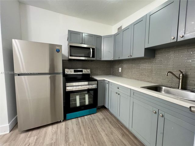 Продажа дома по адресу 10090 W Fern St - фото 7514954