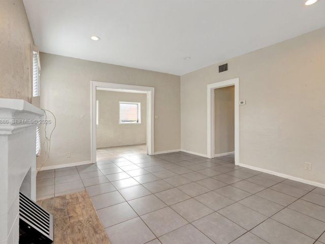 Дом в аренду по адресу 630 33rd St 0 - фото 7451223