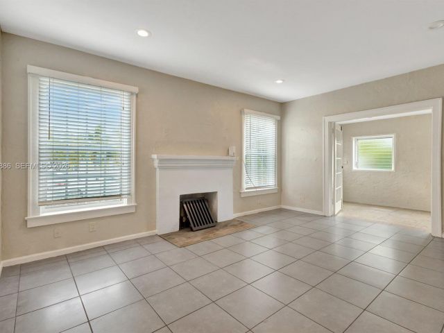 Дом в аренду по адресу 630 33rd St 0 - фото 7451224