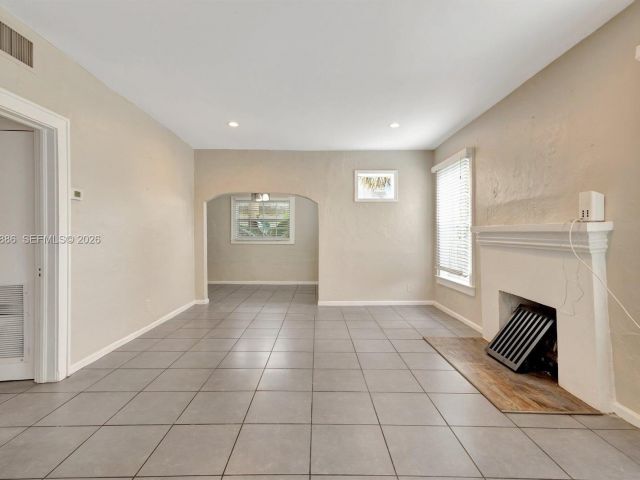 Дом в аренду по адресу 630 33rd St 0 - фото 7451226