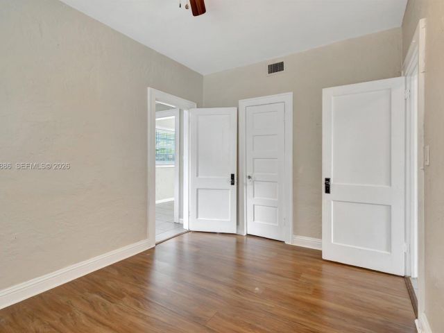 Дом в аренду по адресу 630 33rd St 0 - фото 7451232