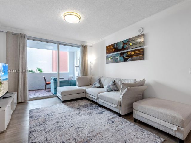 Продажа квартиры #1414 - фото 7512584