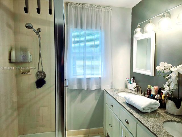 Дом в аренду по адресу 1931 Hartford Ct 21C - фото 7451212