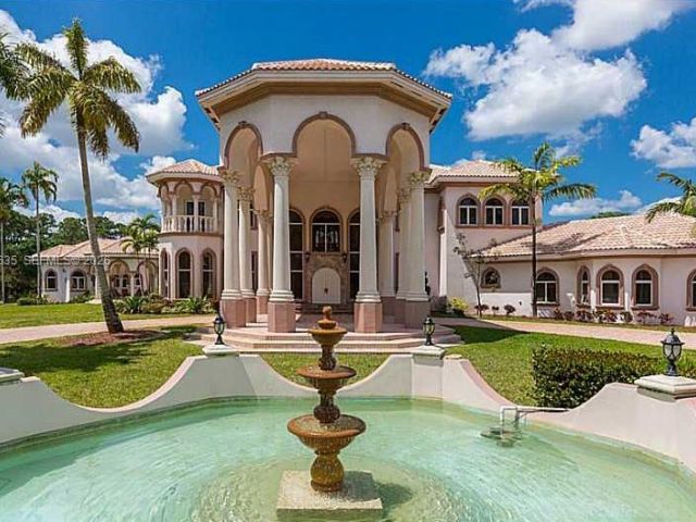 Продажа дома по адресу 21579 Cartagena Dr - фото 7453373