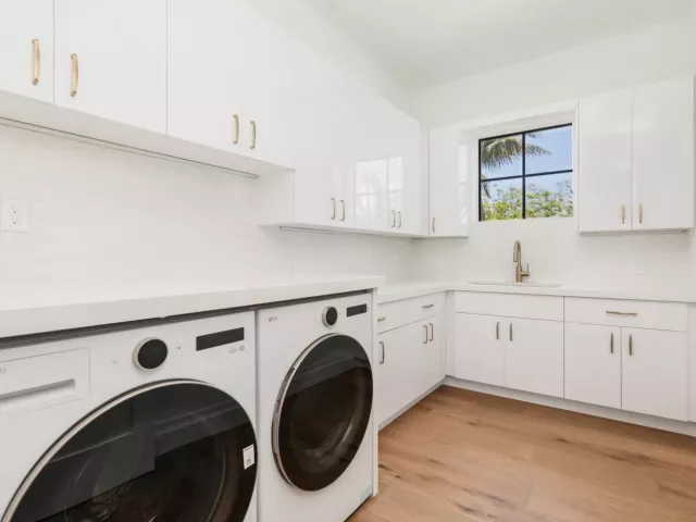 Продажа дома по адресу 261 Rutland Boulevard - фото 8882494