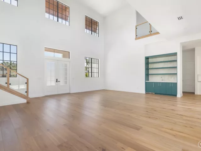 Продажа дома по адресу 261 Rutland Boulevard - фото 8882483