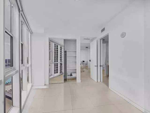 Продажа квартиры #3301a - фото 8978816