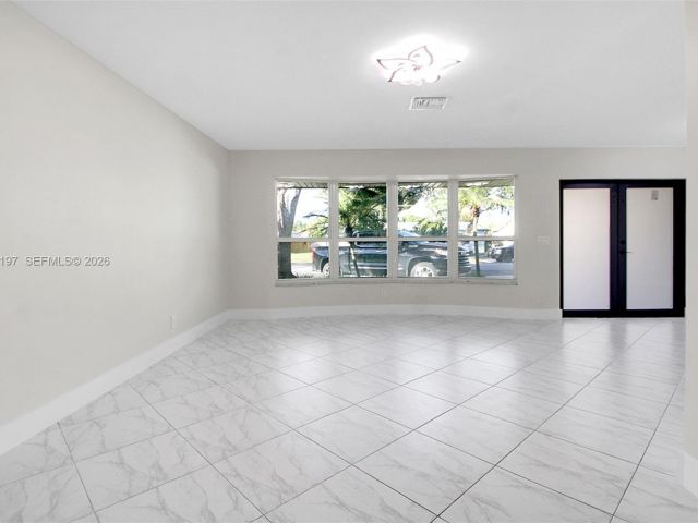 Дом в аренду по адресу 5300 Adams St n/a - фото 7473598