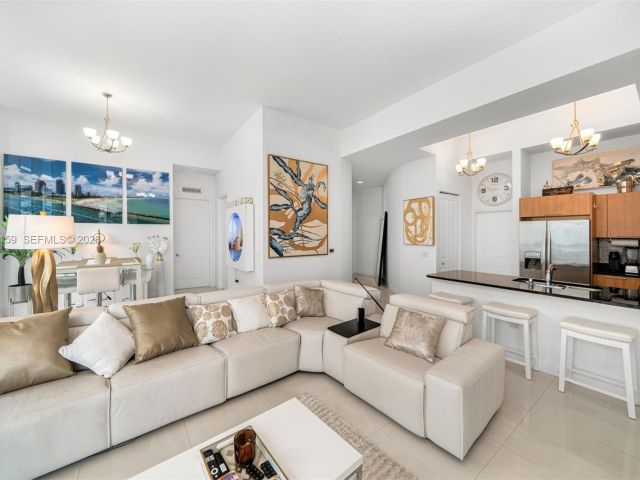 Продажа квартиры #501 - фото 7494947