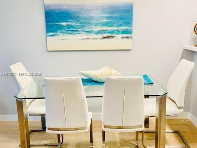 Продажа дома по адресу 619 Meridian Ave 4 - фото 7468638