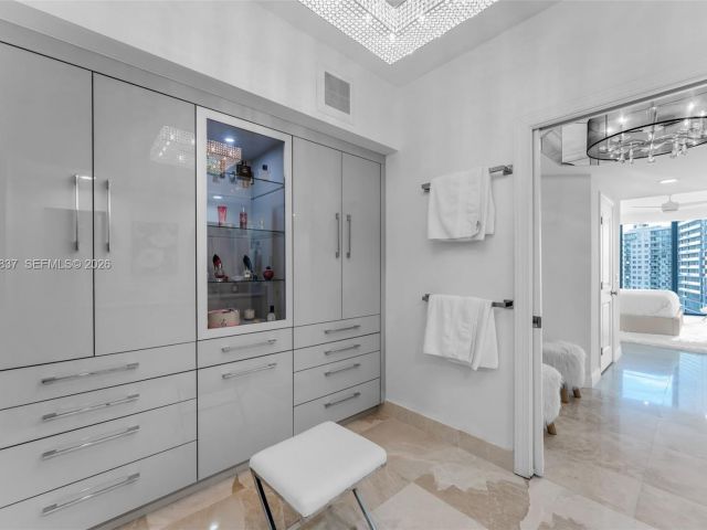 Продажа квартиры #2505 - фото 7500537