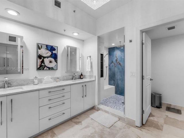 Продажа квартиры #2505 - фото 7500539