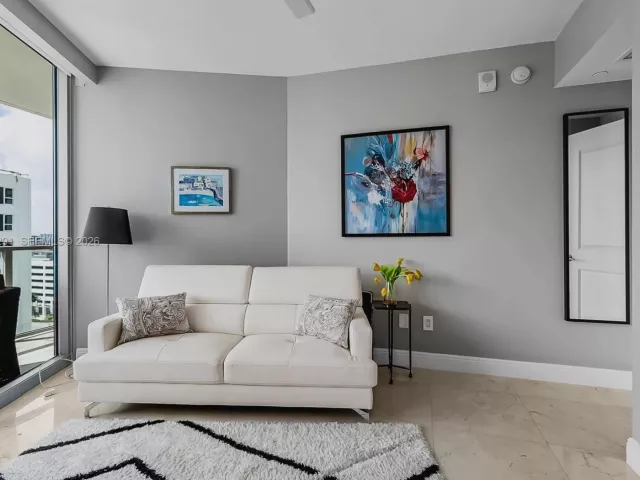 Продажа квартиры #1206 - фото 7602738