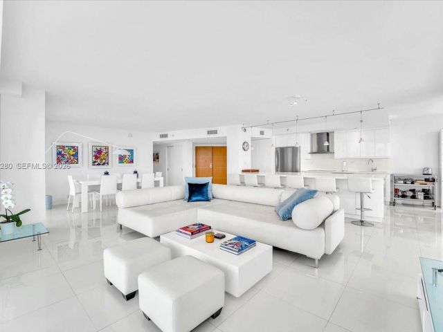 Продажа квартиры #1910 - фото 7510454