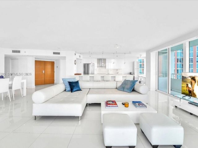 Продажа квартиры #1910 - фото 7510455