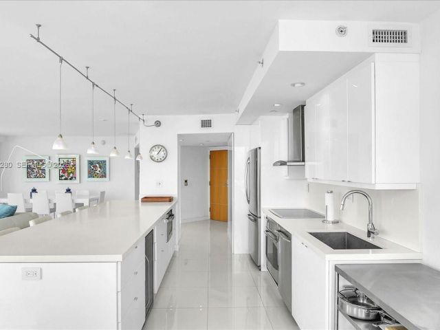 Продажа квартиры #1910 - фото 7510466