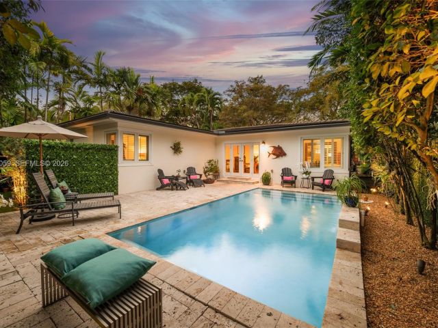 Продажа дома по адресу 424 Sansovino Ave - фото 7470759