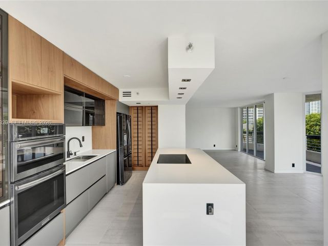 Продажа квартиры #415 - фото 7504040