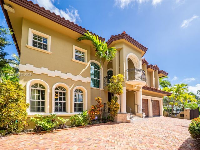 Продажа дома по адресу 4501 N Bay Rd - фото 7468565