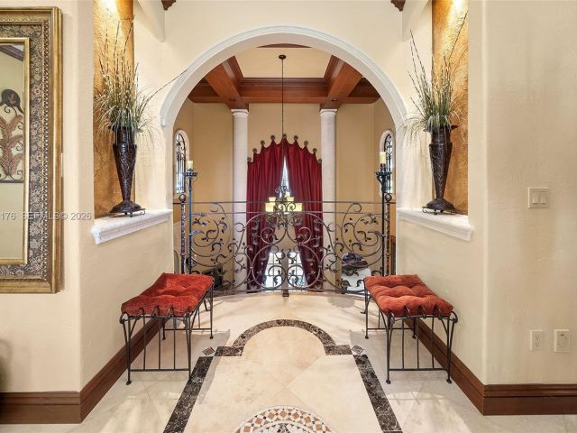 Продажа дома по адресу 4501 N Bay Rd - фото 7468582