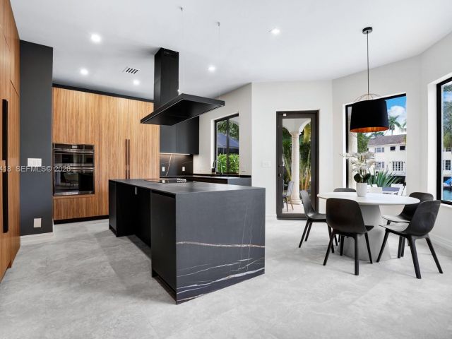 Дом в аренду по адресу 168 Fiesta Way - фото 7483039