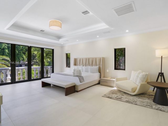 Дом в аренду по адресу 168 Fiesta Way - фото 7483041