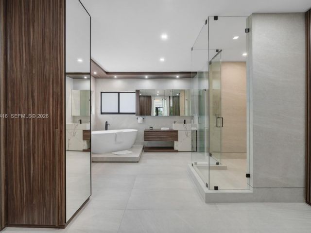 Дом в аренду по адресу 168 Fiesta Way - фото 7483042