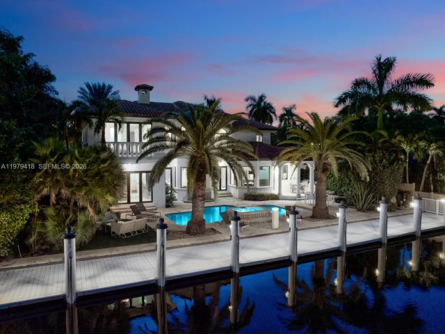 Дом в аренду по адресу 168 Fiesta Way - фото 7483046