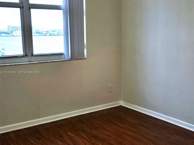 Квартира в аренду номер911 - фото 7479057