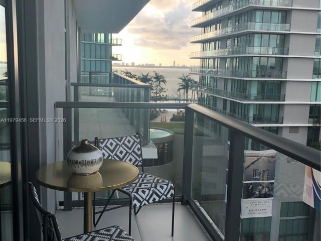 Продажа квартиры # - фото 7494271