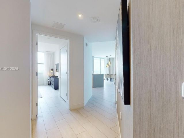 Продажа квартиры #R1402 - фото 7512906