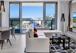 Квартира #R1402