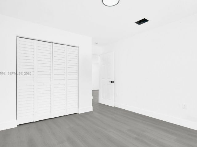 Продажа дома по адресу 16320 NW 19 CT - фото 7517134