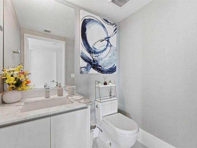 Продажа квартиры #5-2304 - фото 7490048