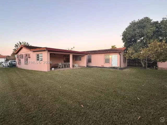 Продажа дома по адресу 10730 SW 66th Dr - фото 8869466