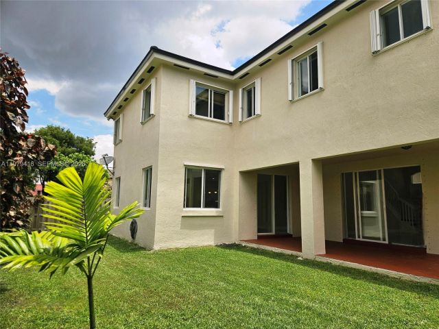 Продажа дома по адресу 2864 SW 138th Path - фото 7524528