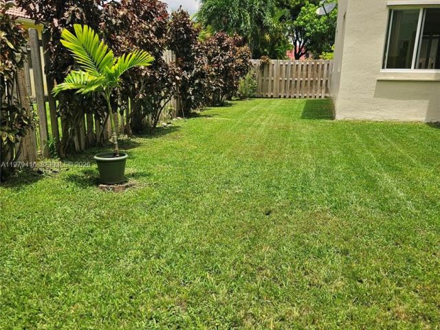 Продажа дома по адресу 2864 SW 138th Path - фото 7524533