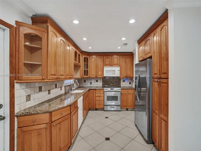 Дом в аренду по адресу 3745 Piccadilly St 114 - фото 7472160