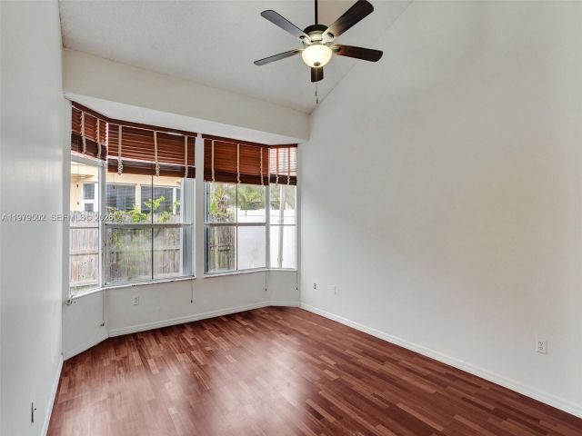 Дом в аренду по адресу 3745 Piccadilly St 114 - фото 7472164