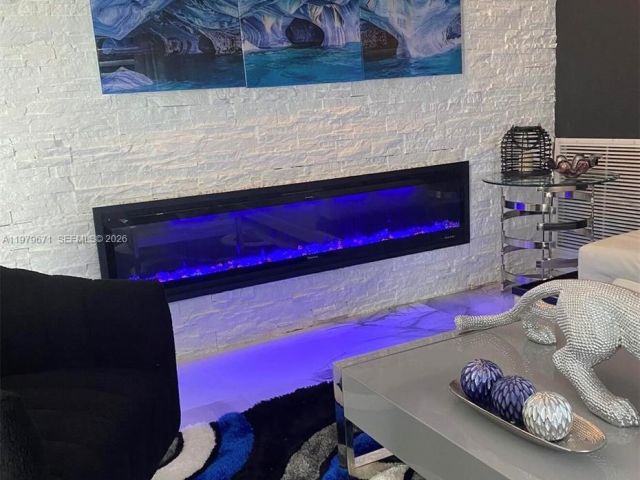 Продажа дома по адресу 12121 SW 107th St - фото 7515693