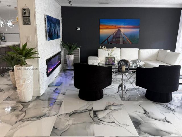 Продажа дома по адресу 12121 SW 107th St - фото 7515698