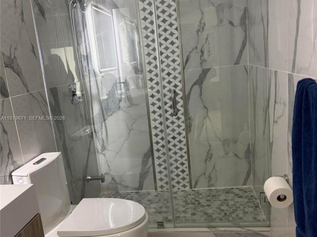 Продажа дома по адресу 12121 SW 107th St - фото 7515701