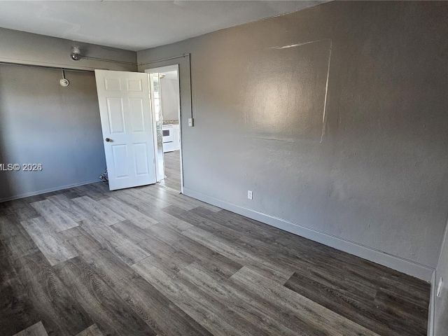 Дом в аренду по адресу 374 NW 31st Ave - фото 7478538