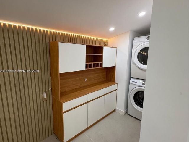 Дом в аренду по адресу 401 NW 131st St 401 - фото 7475553