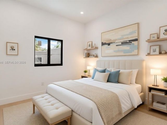 Продажа дома по адресу 5511 NW 4th Ave - фото 7509131