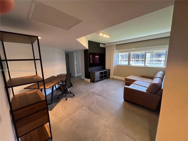 Продажа квартиры # - фото 7514133